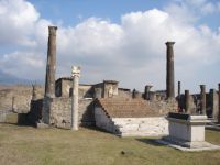 Pompeje – chrám na fóre (centrum)